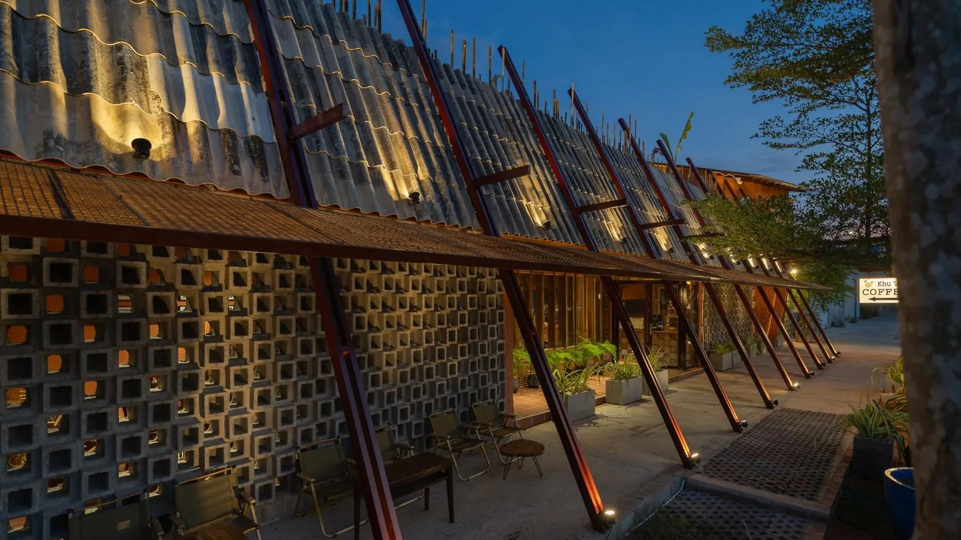 Chuon Chuon Retreat Hotel Phan Thiết Vietnam