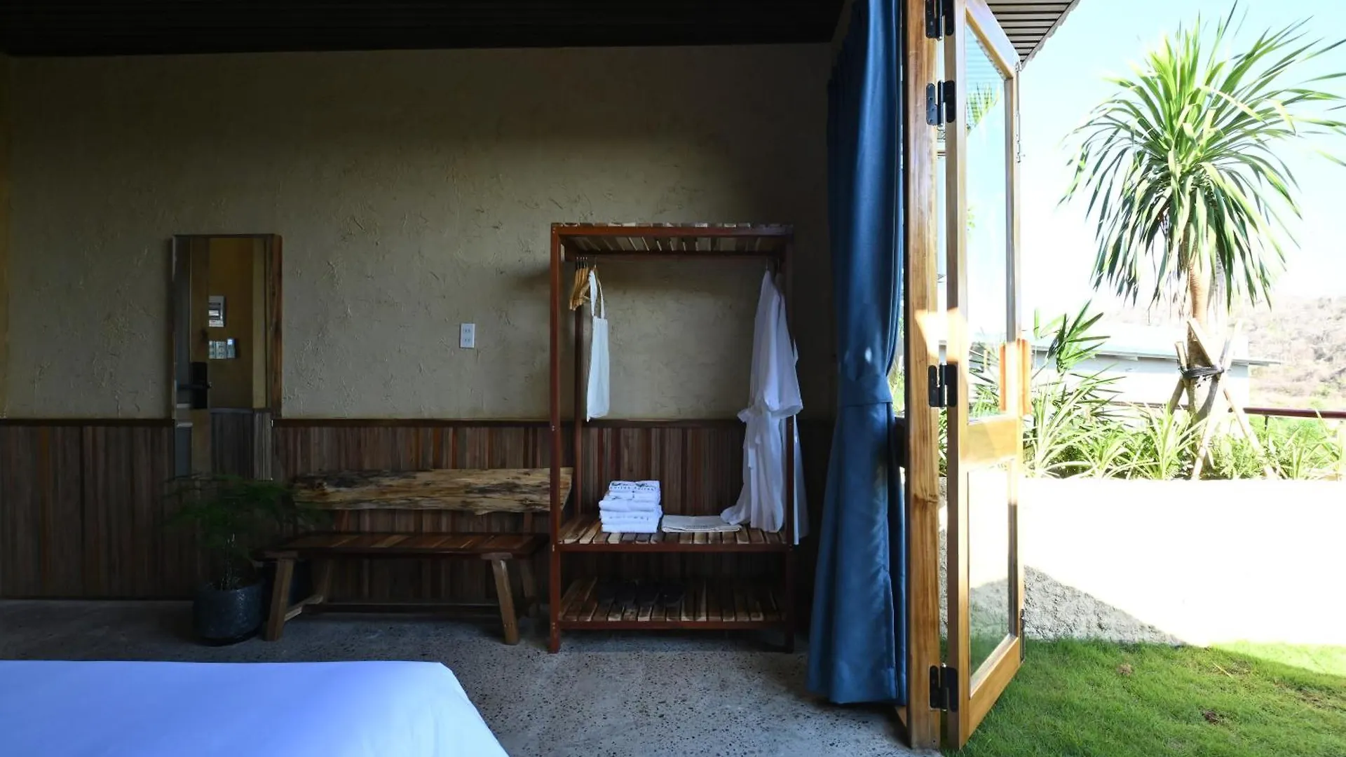 Chuon Chuon Retreat Hotel Phan Thiết 3*,